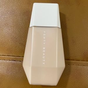 Fenty Eaze Drop Skin Tint in shade 3